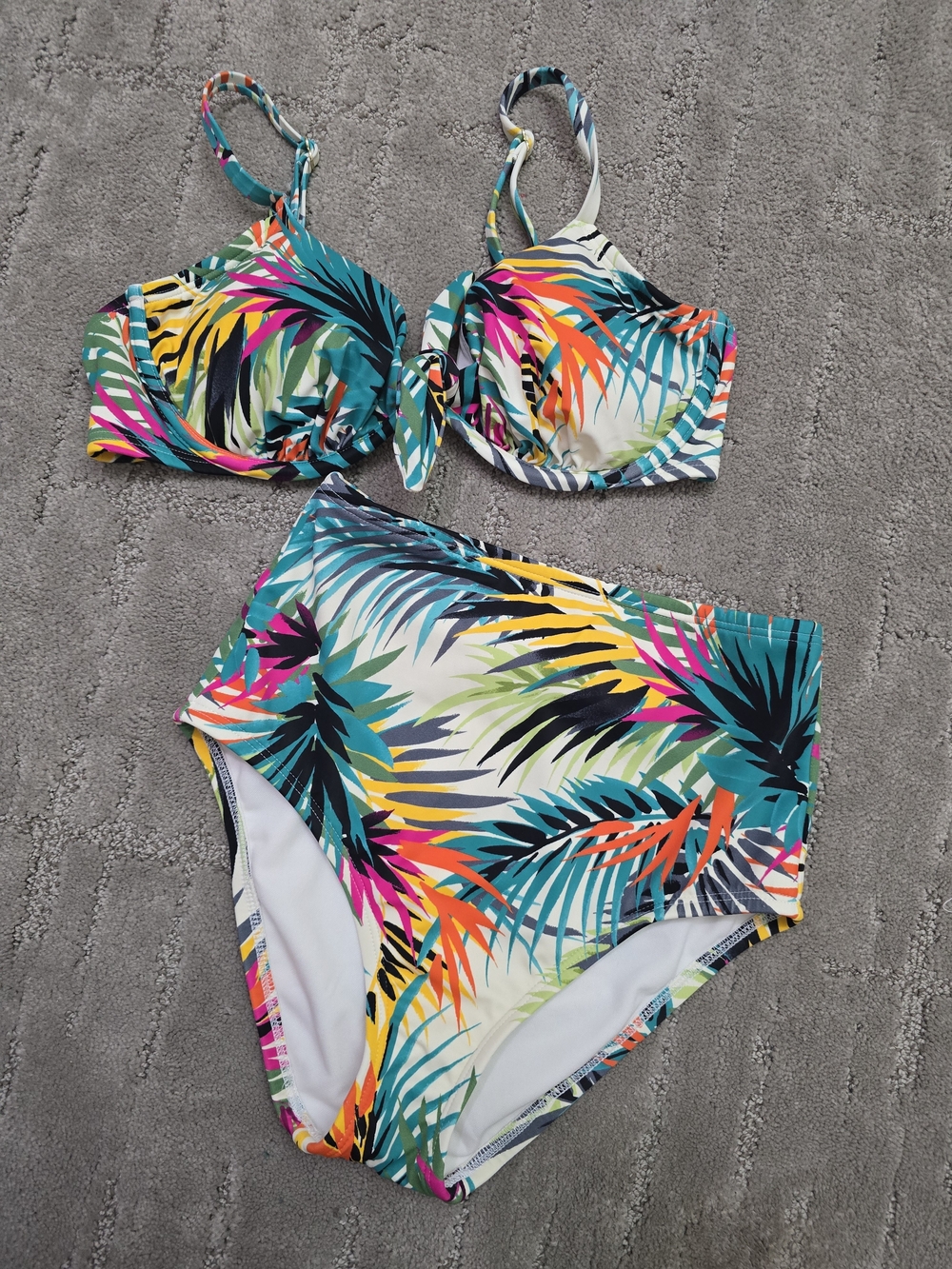 Tropical Print Two-Piece Set - Multicolor